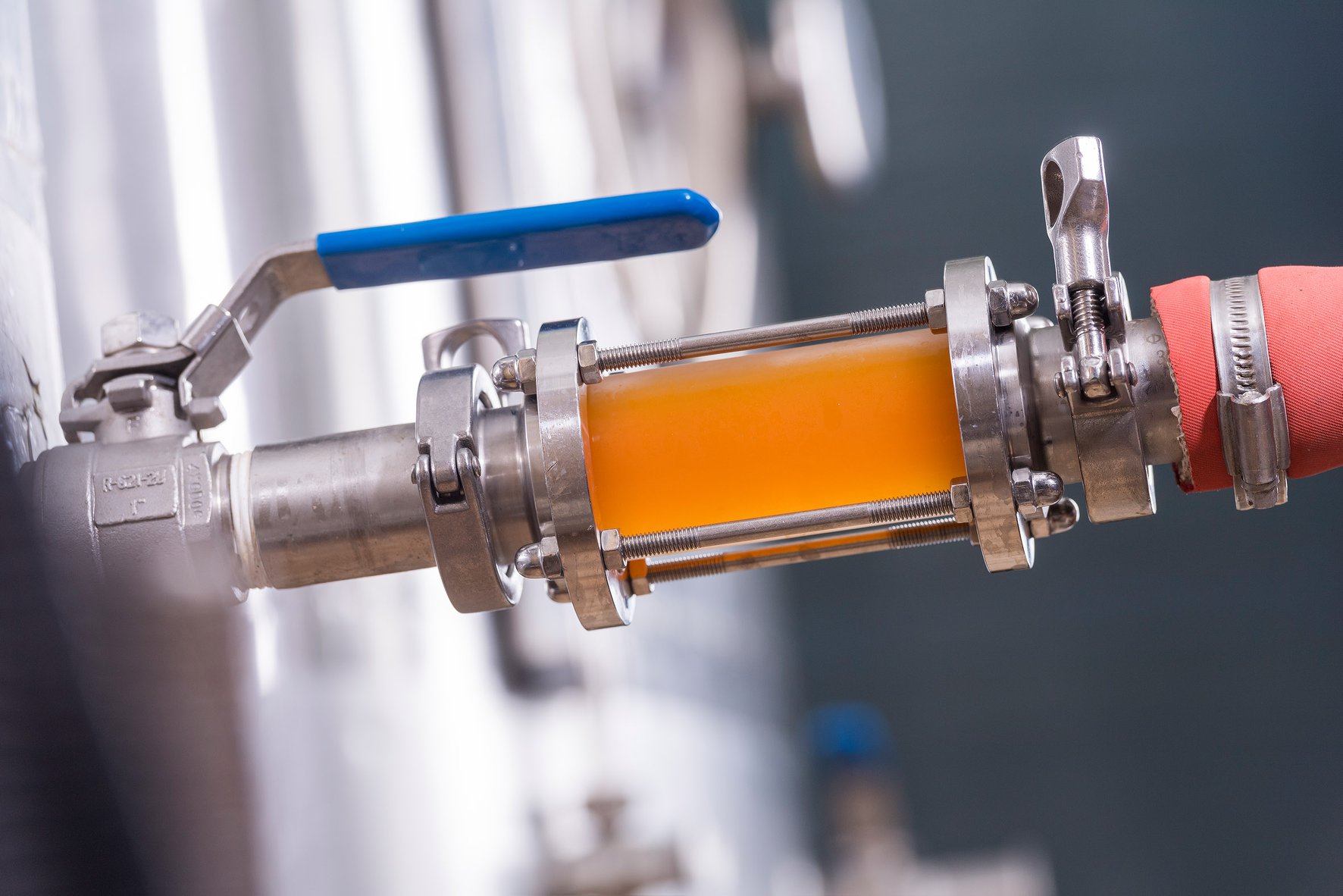 2026 ခုနှစ်အတွက် 500L စားသောက်ဆိုင် ဘီယာကို စီစဉ်ခြင်း- CEO ၏ လက်တွေ့ကျသော လမ်းညွှန်