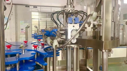 Kaj je linija steklenic za pivo? Razumevanje njegove vloge v procesu varjenja