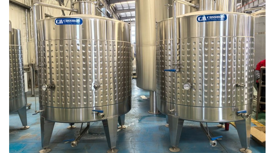 Hvordan velge det beste destilleriutstyret: En komplett kj&oslash;pers guide til suksesshistorier fra den virkelige verden